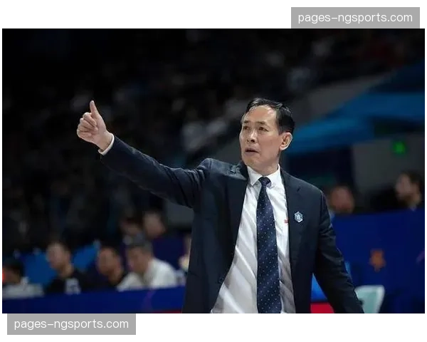 北京男篮锁定常规赛四强 许利民强调高压防守下的篮板保护